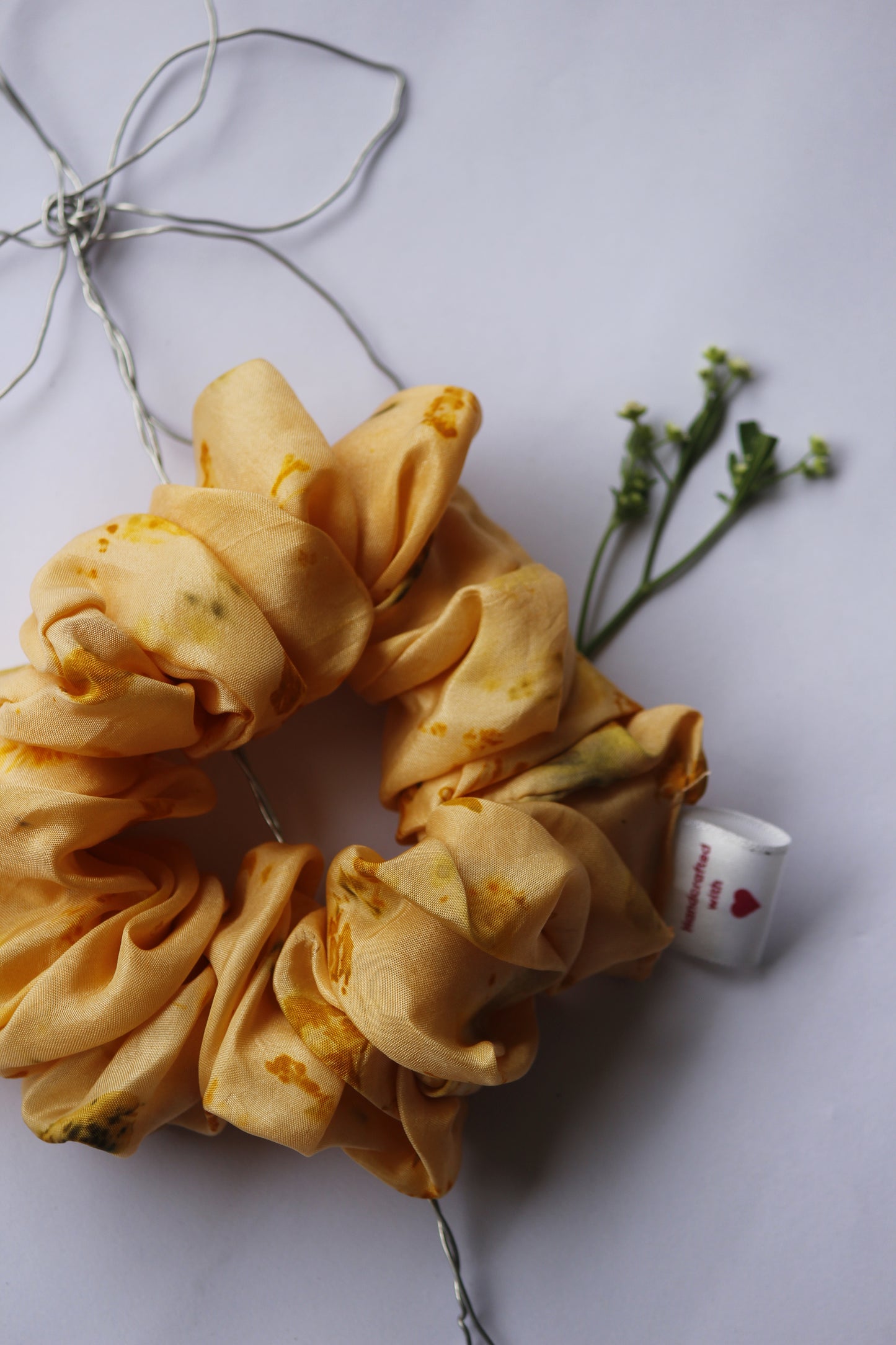 WHISPER TIE - HABUTAI SILK SCRUNCHIES
