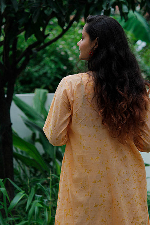 SAHNA - TUCKS  KURTI